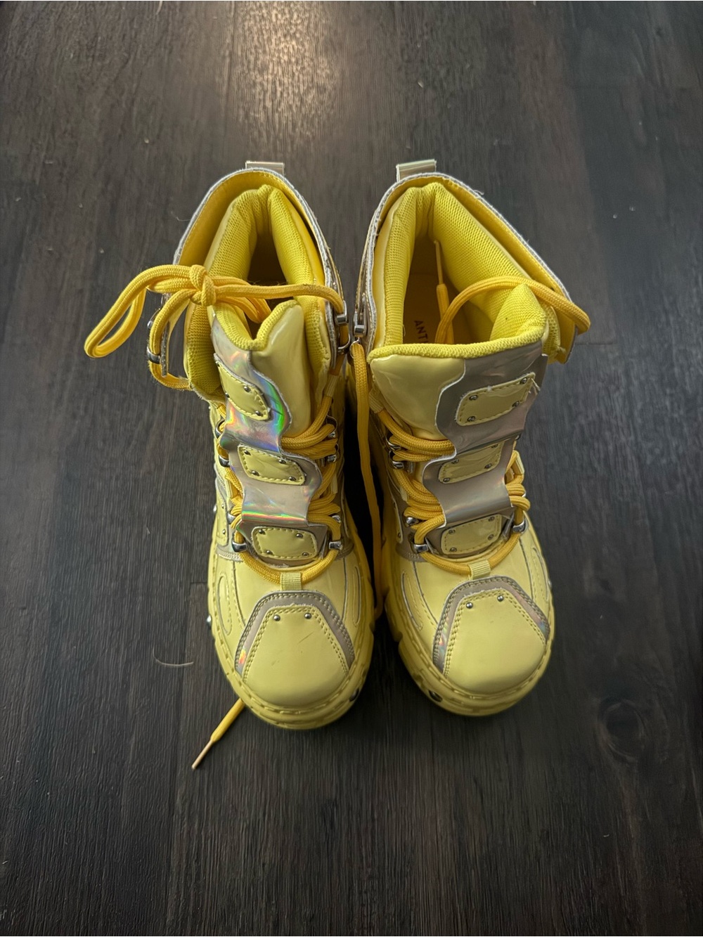Anthony Wang Women’s Yellow High-Top Sneakers Mangosteen 05